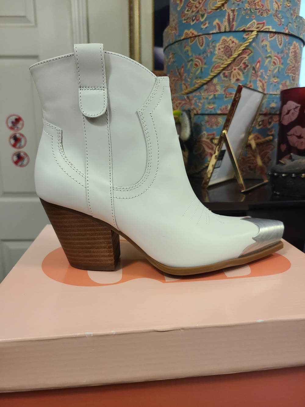 Gianni Bini White Western Ankle Boot with Silver Toe